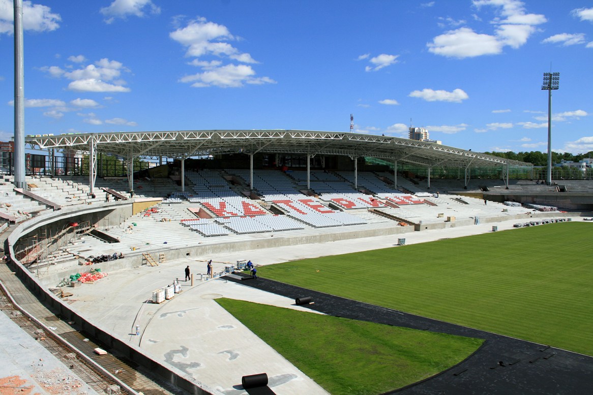 http://sport-oboz.com/wp-content/gallery/rekonstrukciya-centralnogo-stadiona-v-ekaterinburge/stadium_06.jpg
