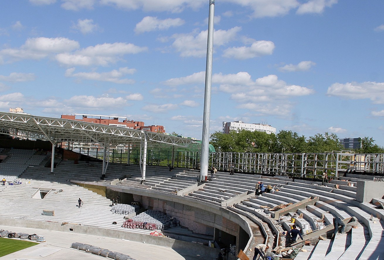 http://sport-oboz.com/wp-content/gallery/rekonstrukciya-centralnogo-stadiona-v-ekaterinburge/stadium_17.jpg